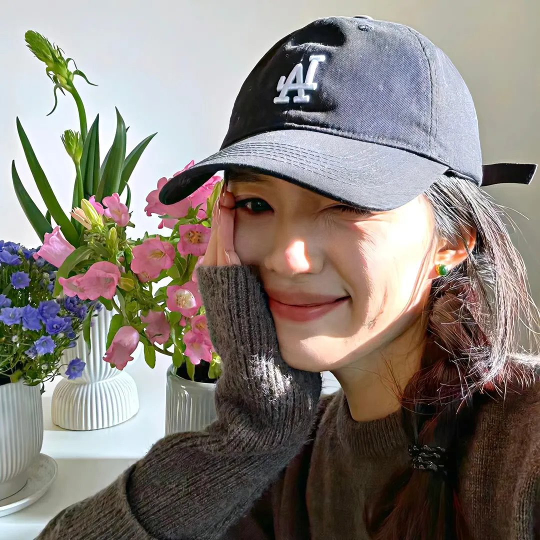 迎风而立的狮子
